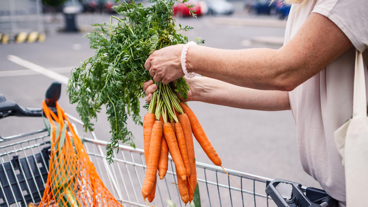 В чем разница между мытой и немытой морковью: помимо цены есть еще один важный нюанс