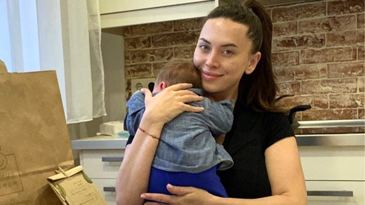 «Только вчера родила»: сестра Жанны Фриске наслаждается материнством