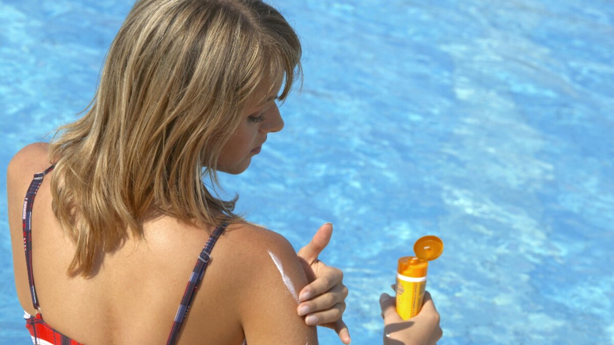 Пигментные пятна и морщины: средство с особой отметкой защитит кожу от опасного осеннего солнца