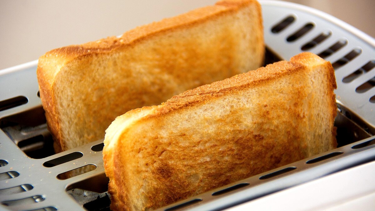 Тостер vs гриль: как вкусно экономить на жарке хлеба