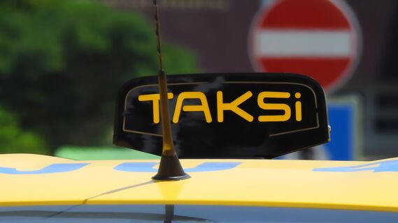 Самый необычный способ вызвать такси в Турции: туристам сложно привыкнуть