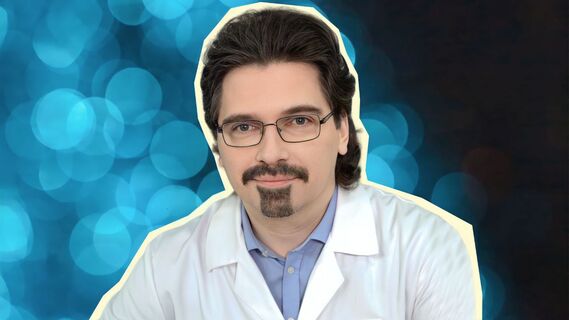 «Мы не можем вылечить хронических больных»: доктор Напалков о медицинских шоу, сложных пациентах и выгорании