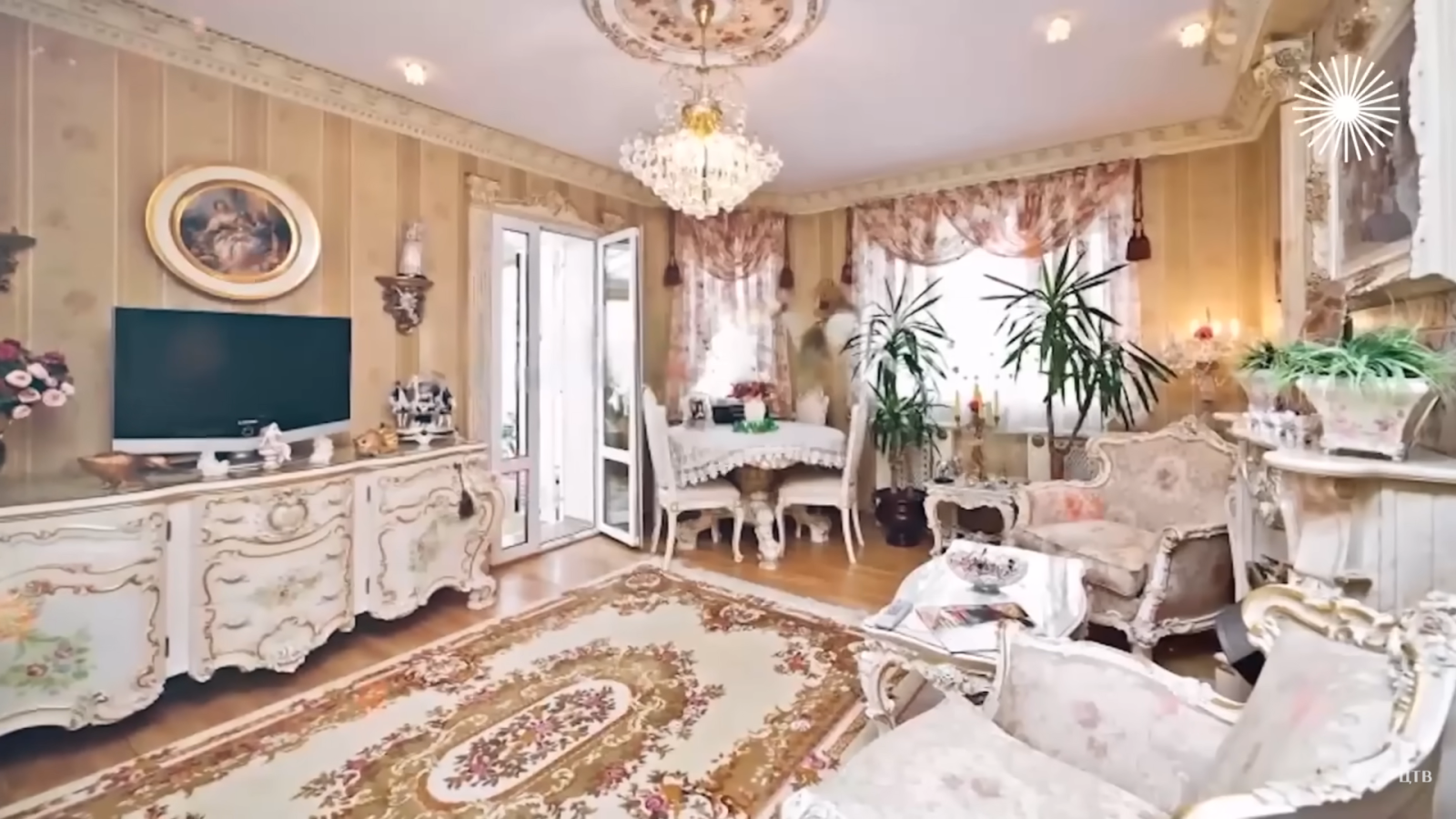 Величие или безумие: дизайн дома Маши Распутиной вызывает оторопь (фото) - image 2